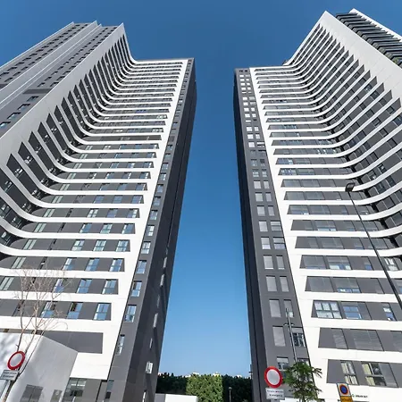 Xpce Urban 11 Skyline-parkingfree *